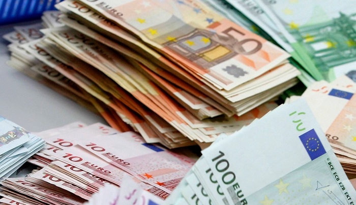 Bild: Ερχεται ειδικό τέλος στις 500 πλουσιότερες οικογένειες της Ελλάδας