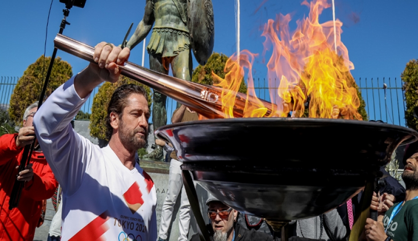 Διακοπή της Ολυμπιακής Λαμπαδηδρομίας αποφάσισε η ΕΟΕ – Η φλόγα πάει απευθείας Τόκιο