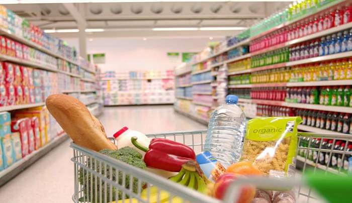Ερχεται το food pass: Για ποιους σχεδιάζεται το επίδομα των 300 ευρώ για το super market