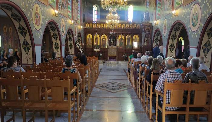 Με τη δέουσα μεγαλοπρέπεια ο πανηγυρικός εσπερινός στον Ιερό Ναό Αγίου Παύλου Λινοποτίου