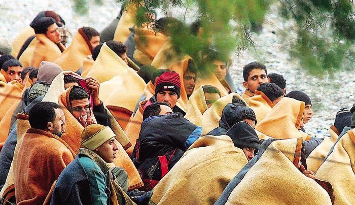 Με τουρκικά τουριστικά φέρι φτάνουν τώρα οι Σύροι πρόσφυγες στα ελληνικά νησιά!