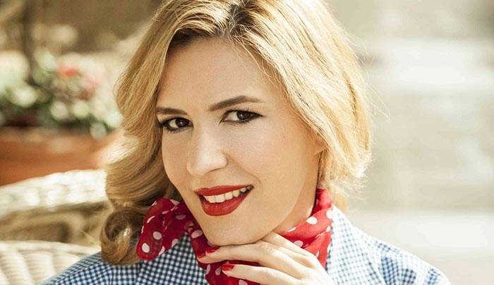 Αγγέλα Γερασκλή: «Τα καλούπια δε μου πήγαιναν ποτέ»