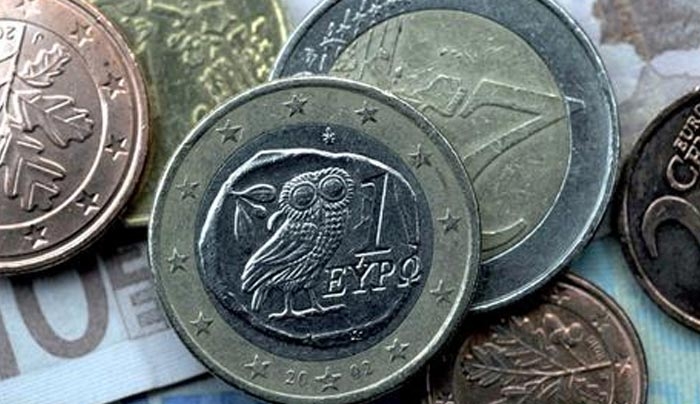Τα δοχεία με τις ελιές και το λάδι έκρυβαν 27.577 κάλπικα κέρματα των 2 ευρώ!