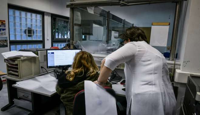 Έρχονται αλλαγές στα όρια συνταξιοδότησης για τους δημοσίους υπαλλήλους