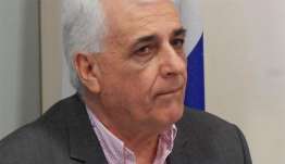 Απίστευτο ! Με τον νόμο για τους Δήμους καταργούν την πάλη των τάξεων και τις ιδεολογίες.
