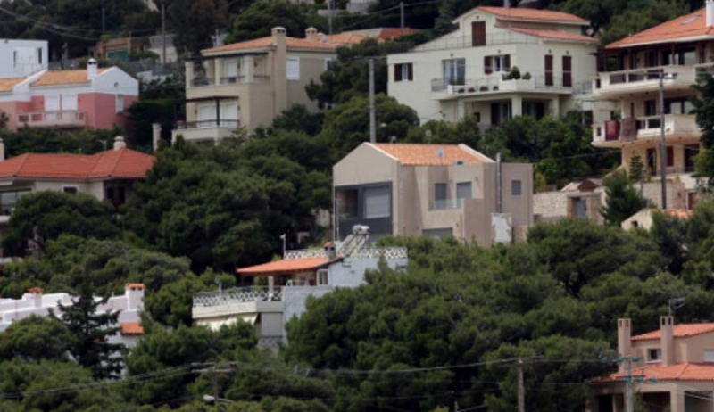 Στις 100 δόσεις τα πρόστιμα για τα αυθαίρετα – Όλες οι αλλαγές στο νομοσχέδιο