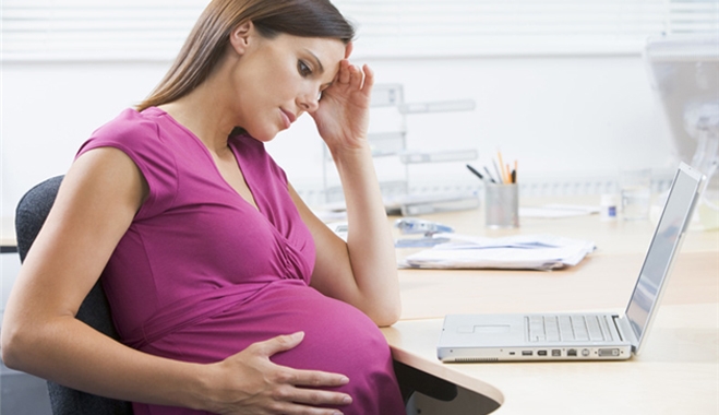 Εργασιακός μεσαίωνας! Εργαζόμενη καταγγέλει ότι της ζητούν να διακόψει την εγκυμοσύνη για να μην την απολύσουν