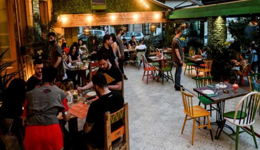 Αυξημένος 51,8% ο τζίρος για καταλύματα και εστίαση στην Ελλάδα το 2022 – Πρωτιά για την Κω