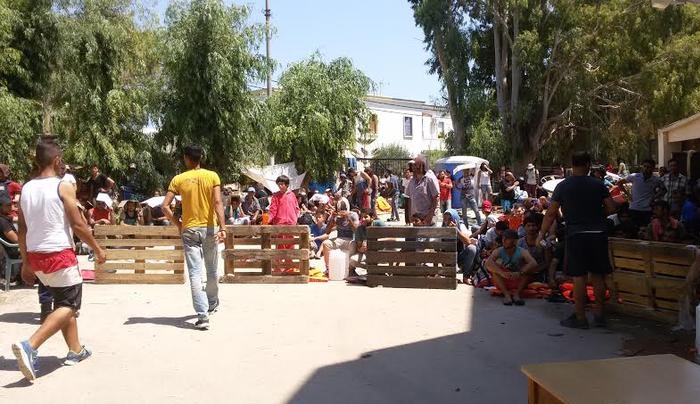 Αρματαγωγό για την μεταφορά των μεταναστών ζητεί ο Δήμαρχος Λέρου