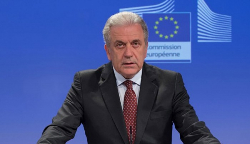 Αβραμόπουλος: Η προσφυγική κρίση θα διαρκέσει ακόμη πολύ