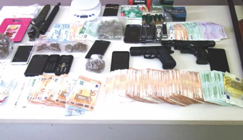 Δίκη “μαμούθ” με 46 κατηγορούμενους που εμπλέκονται στην υπόθεση “Web of Drugs”