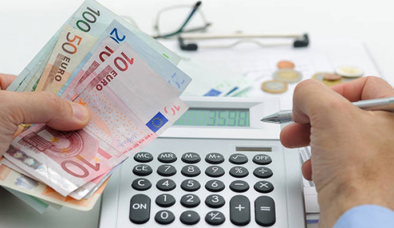 ΑΑΔΕ: Οδηγός για φόρους κληρονομιάς, δωρεών και γονικών παροχών