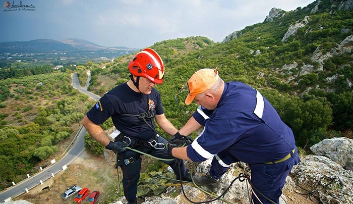Ευχές από την Πυροσβεστική Υπηρεσία Κω