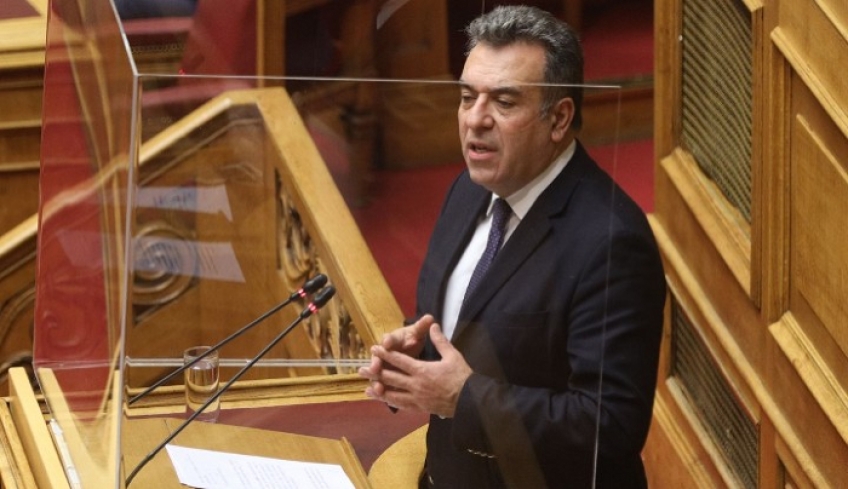 Την ανάγκη αναβάθμισης του δημοτικού σταδίου Καρπάθου, αναδεικνύει ο Μάνος Κόνσολας