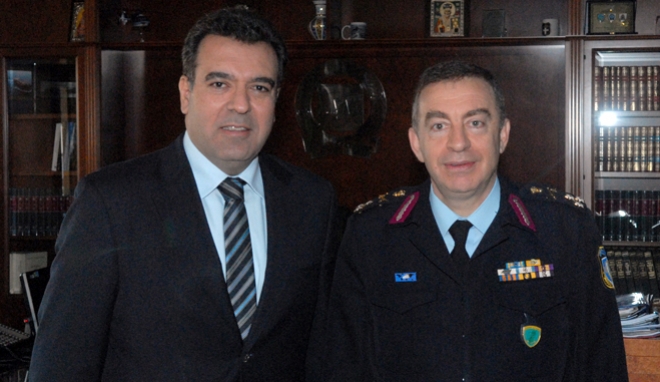 Συνάντηση του Μάνου Κόνσολα με τον Αρχηγό της Αστυνομίας, κ. Παπαγιαννόπουλο.
