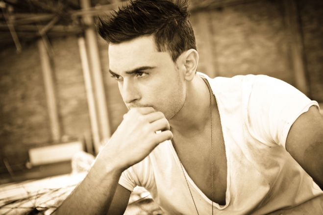 Faydee - Can't Let Go