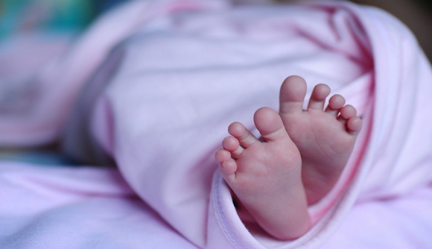 Πάτρα: Γέννησε τρίδυμα στα 43 της! Τι λέει ο γιατρός