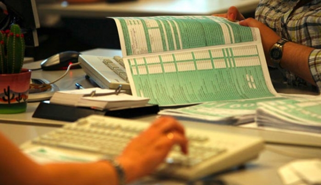 Απαντήσεις στα κρίσιμα ερωτήματα των φορολογουμένων για τις δηλώσεις
