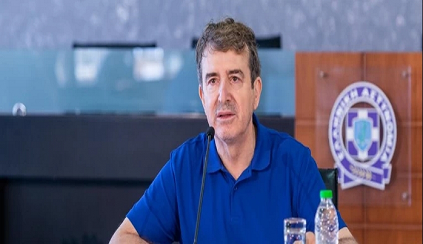 Μένει ή φεύγει ο Χρυσοχοΐδης στον ανασχηματισμό; - Τα υπέρ, τα κατά και το δίλημμα του Κυριάκου Μητσοτάκη