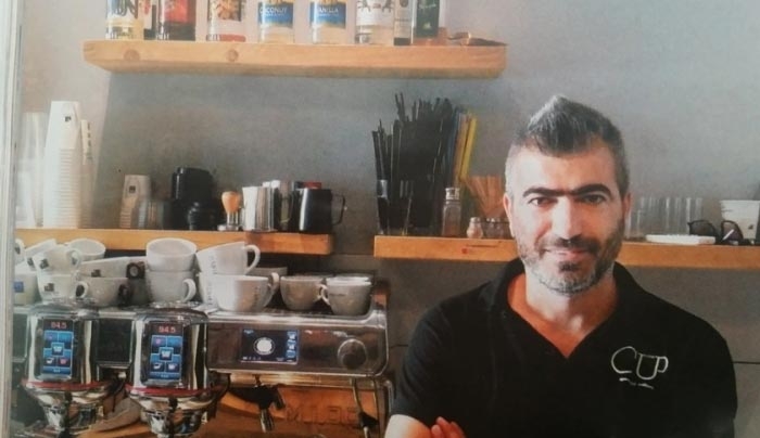 Ο Γρηγόρης Χατζηχαραλάμπους (The Cup) , στο περιοδικό SNACK & COFFEE