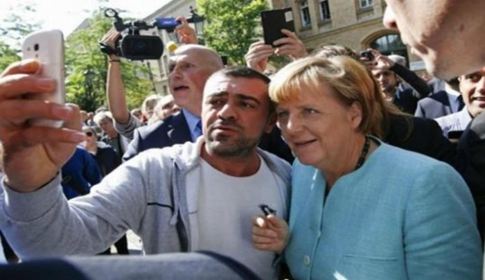 Γιατί οι Σύροι πρόσφυγες έχουν smartphone;