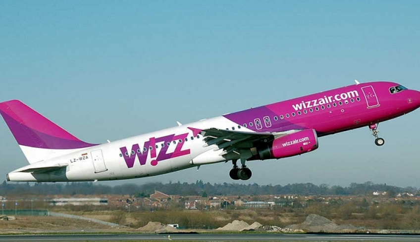 Wizz Air: Πτήσεις προς τη Ρόδο και άλλα 3 ελληνικά νησιά από τον Ιούλιο – Ποια είναι τα μέτρα προστασίας