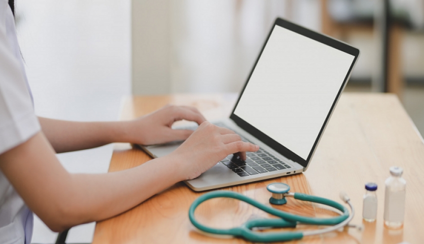 Δωρεάν υπηρεσίες τηλεϊατρικής - 15 ειδικότητες γιατρών online με ένα κλικ