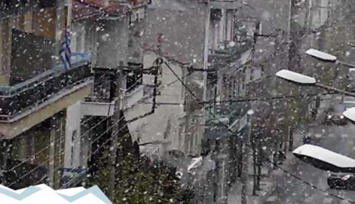 Χιονίζει στην Κοζάνη - ΦΩΤΟ - ΒΙΝΤΕΟ