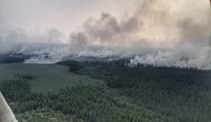 Μεγάλες πυρκαγιές στην Σιβηρία – Και ο στρατός στην μάχη της κατάσβεσης [βίντεο]