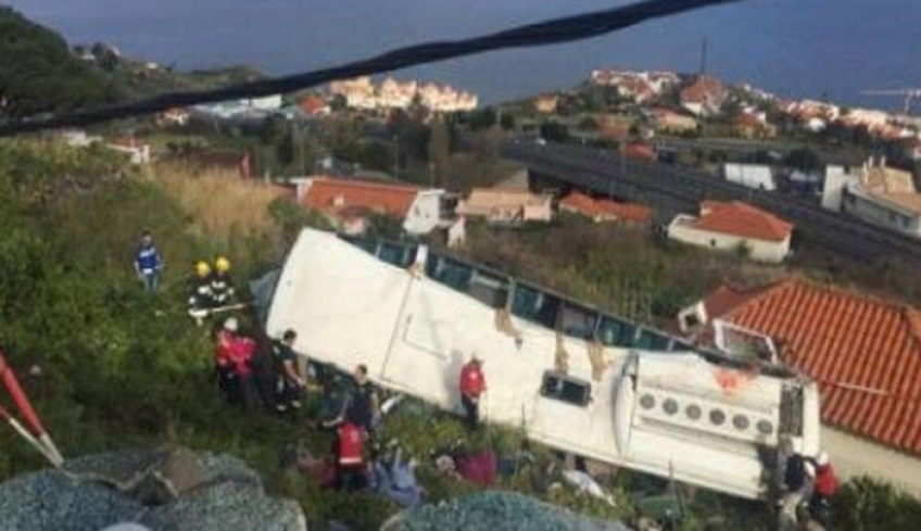 Τραγωδία στην Πορτογαλία! Πολλοί νεκροί σε ανατροπή λεωφορείου με τουρίστες!