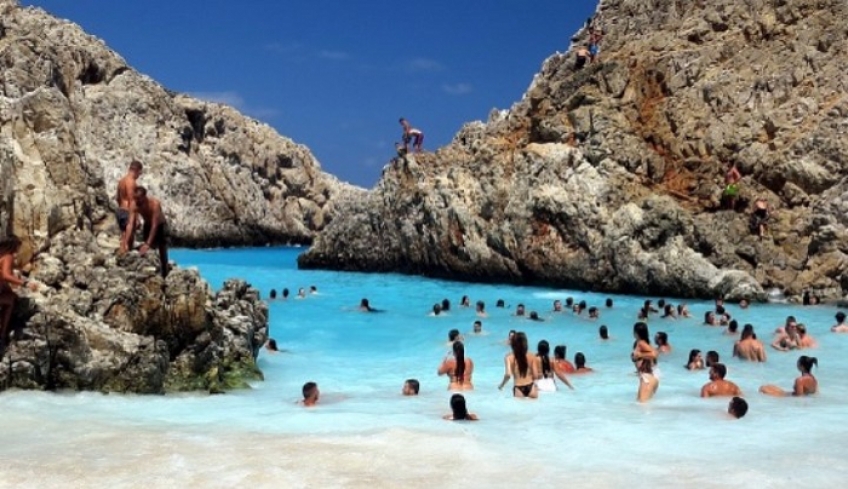 Τριπλάσια του 2019 η ζήτηση για διακοπές το καλοκαίρι του 2021