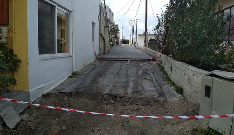 Έργα ανάπλασης στο Πυλί με πλακοστρώσεις