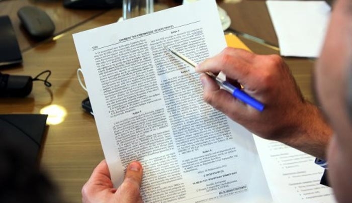 Συντάξεις: Τα πάνω, κάτω στα όρια ηλικίας – Ποιοι βγαίνουν υποχρεωτικά στα 67