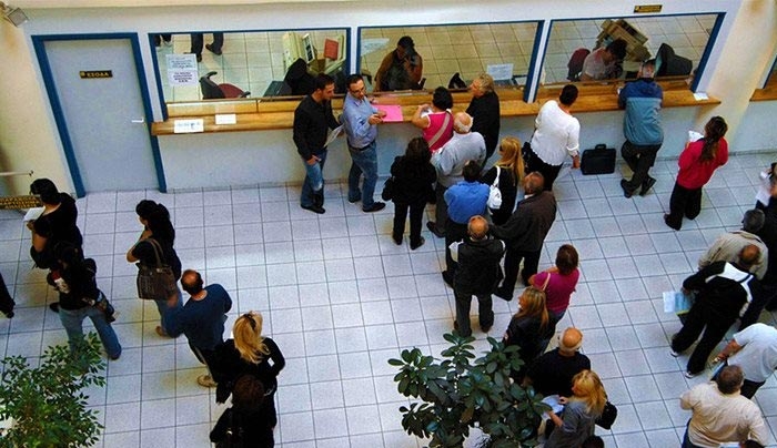 «Αγνώριστες» οι ρυθμίσεις για ακατάσχετο λογαριασμό και «μαύρο» χρήμα