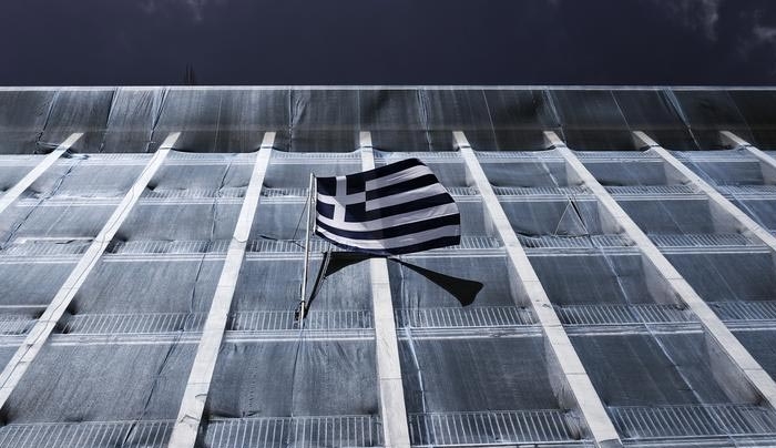 Αυξήσεις-φωτιά στις εισφορές χιλιάδων ελευθέρων επαγγελματιών