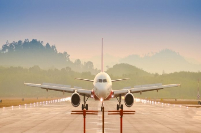 Αεροπορικές εταιρείες και tour operators επενδύουν στον ελληνικό τουρισμό