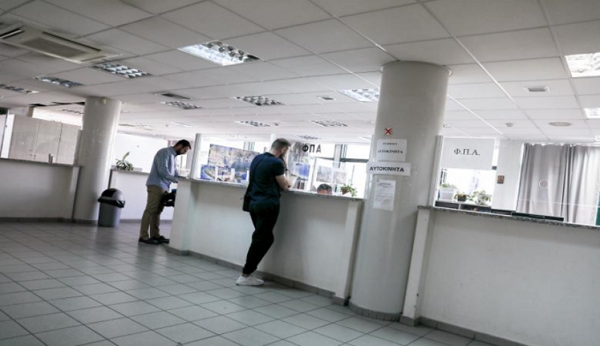 Φορολογικές δηλώσεις: Επιστροφές μέχρι και 1.930 ευρώ