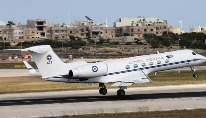 Δύο βρέφη σώθηκαν μεταφερόμενα με το «πρωθυπουργικό» Gulfstream V