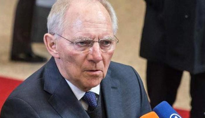 Σόιμπλε: Κανένα πλάνο για ελάφρυνση χρέους πριν τις γερμανικές εκλογές