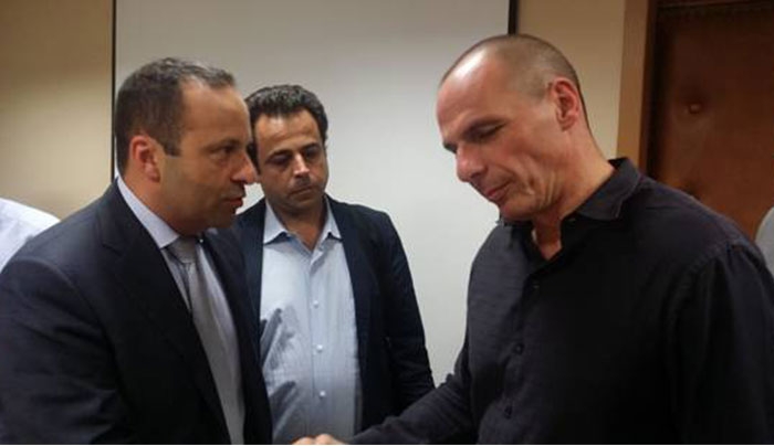 Γ. Πάππου στον Γ. Βαρουφάκη: «Στηρίξτε την νησιωτική Ελλάδα με όλες σας τις δυνάμεις»