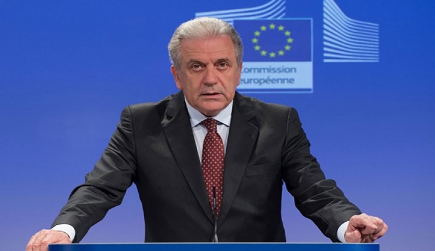 Αβραμόπουλος: Η κλιματική αλλαγή θ’ αυξήσει την μετανάστευση στην ΕΕ!