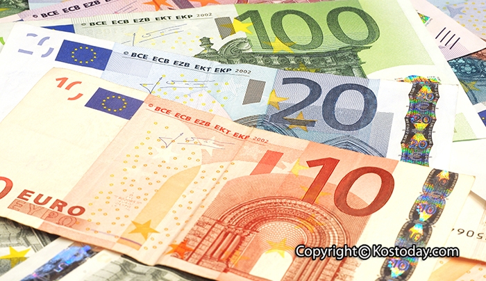 Η ΕΚΤ αύξησε κατά 2 δισ. ευρώ το όριο ρευστότητας - Θετικό μήνυμα από Ντράγκι