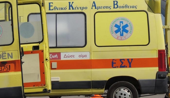 Τα κόλυβα… έστειλαν 10 άτομα στο νοσοκομείο στην Κρήτη