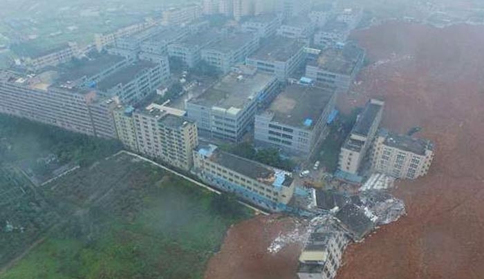ΒΙΝΤΕΟ σοκ: Η στιγμή που καταρρέουν 22 κτίρια στην Κίνα!