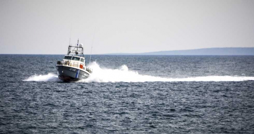 Σε εξέλιξη επιχείρηση εντοπισμού σκάφους με πρόσφυγες δυτικά της Ικαρίας