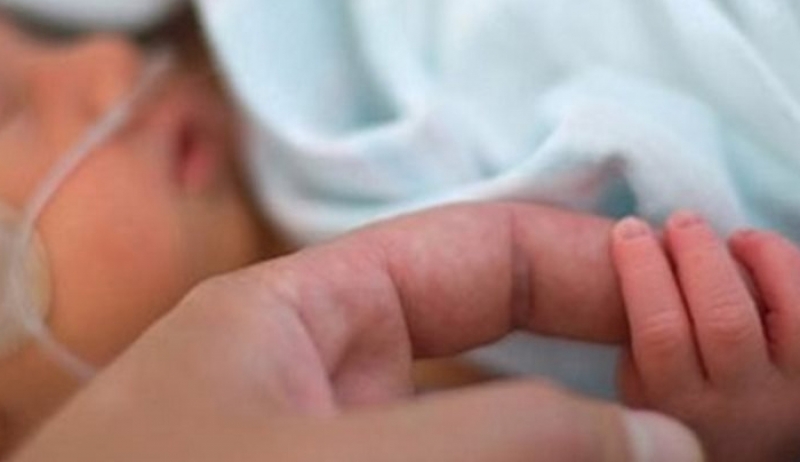 Σοβαρό κρούσμα κοκκύτη: Βρέφος νοσηλεύεται διασωληνωμένο στο Παίδων