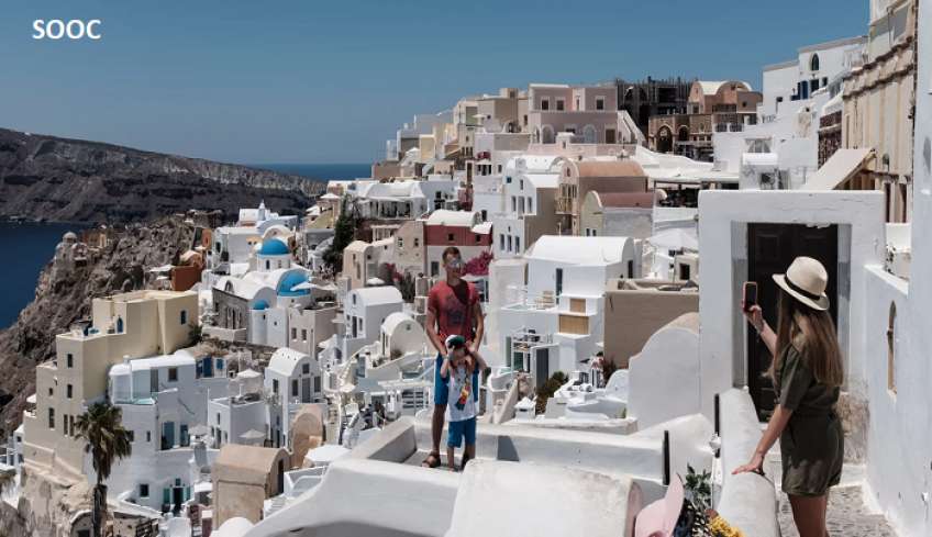 Ελληνικός τουρισμός: Ολοταχώς για χρονιά ρεκόρ -Θα ξεπεράσει το 2019