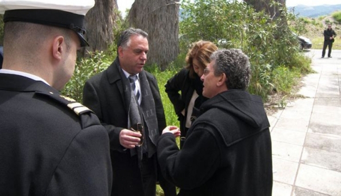 Στο Hotel CAPTAIN ELIAS στην Λάμπη οι μετανάστες – Βρέθηκε λύση – Η Αν.Υπουργός μετανάστευσης στην Κω