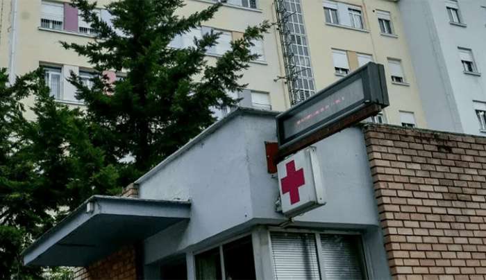 Γρίπη Α και ιώσεις: Γεμίζουν τα νοσοκομεία - Τα δύο συμπτώματα που δεν πρέπει να αγνοούμε