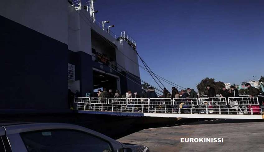 Ακτοπλοϊκά εισιτήρια από χρυσάφι: Έκρηξη τιμών έως 30% σε σχέση με πέρυσι – Παραδείγματα